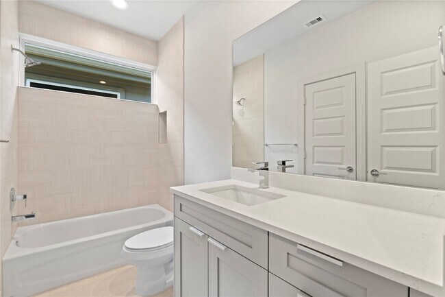Building Photo - 5726 Rucio Ln