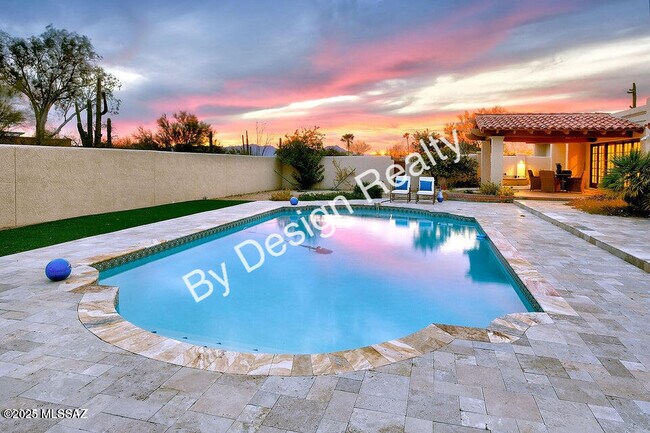 Building Photo - 1200 E Paseo Pavon
