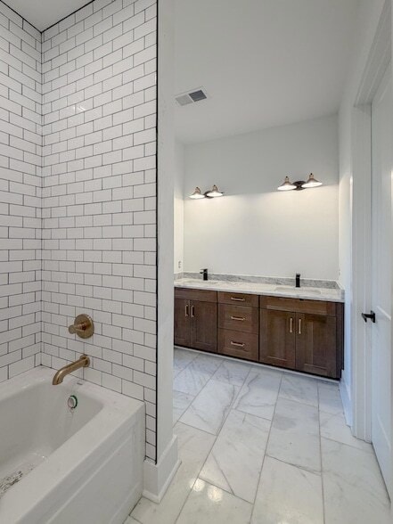 Building Photo - 4161 Cocos Wy