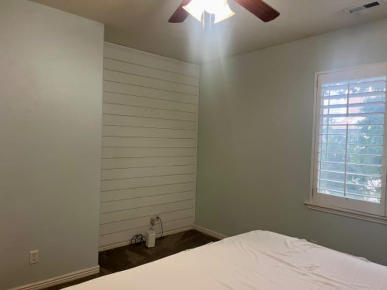 Building Photo - 1562 W 10 S