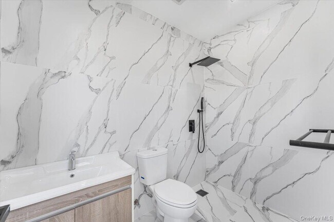 Building Photo - 4422 Avenue M