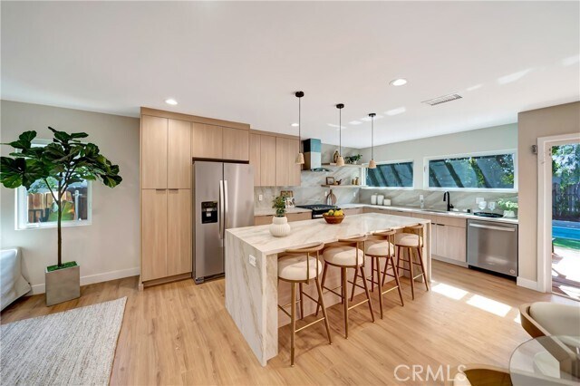 Building Photo - 22120 Costanso St