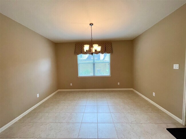 Building Photo - 2035 Borthwick Ln