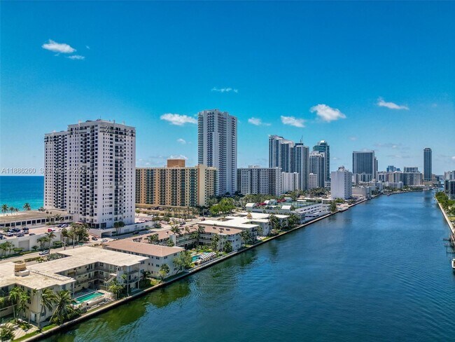 Building Photo - 2401 S Ocean Dr