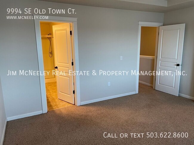 Building Photo - 9994 SE Old Town Ct
