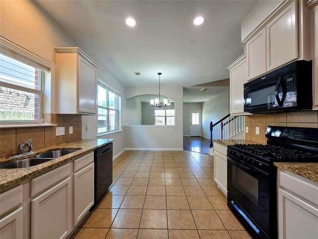 Building Photo - 6139 Sierra Springs Ln