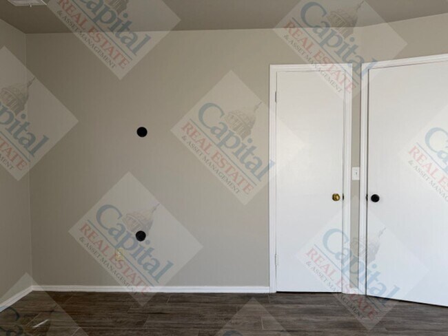 Building Photo - 4605 NW 60th St