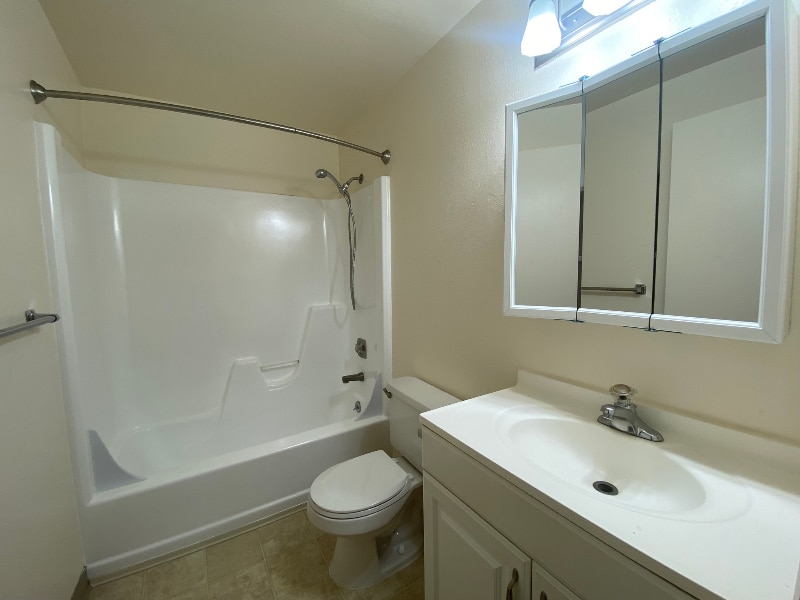 Building Photo - 1700 Blankenship Rd