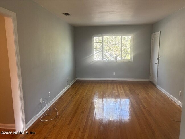 Building Photo - 2842 Sydney St