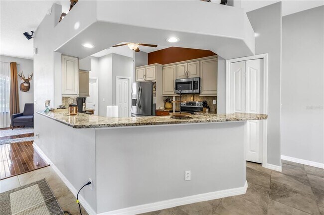 Building Photo - 7842 40th Terrace N