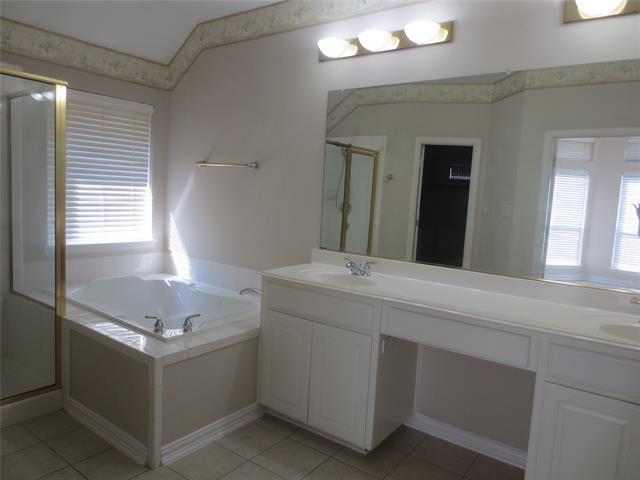 Building Photo - 6312 Parkside Dr