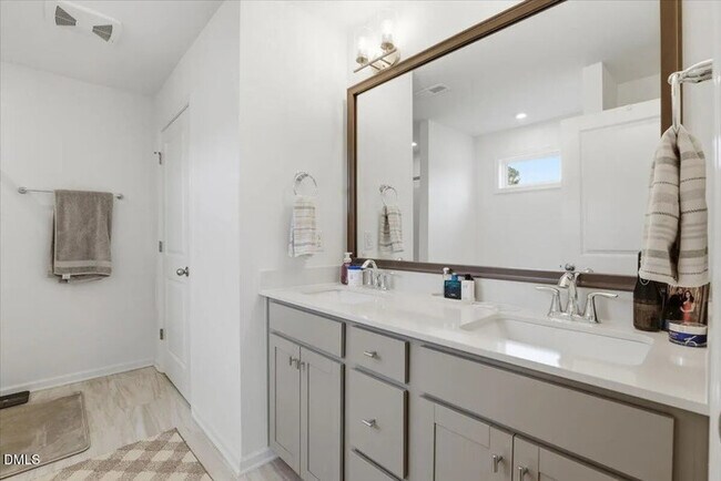 Building Photo - Earn Wealth While Leasing - Like a Homeowner - Lease to Own