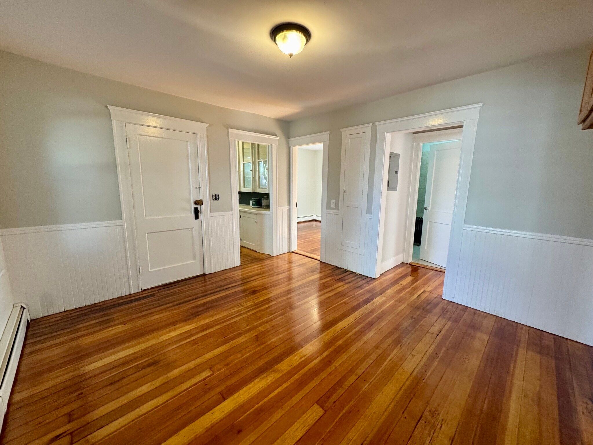 Building Photo - 109 Ruggles St