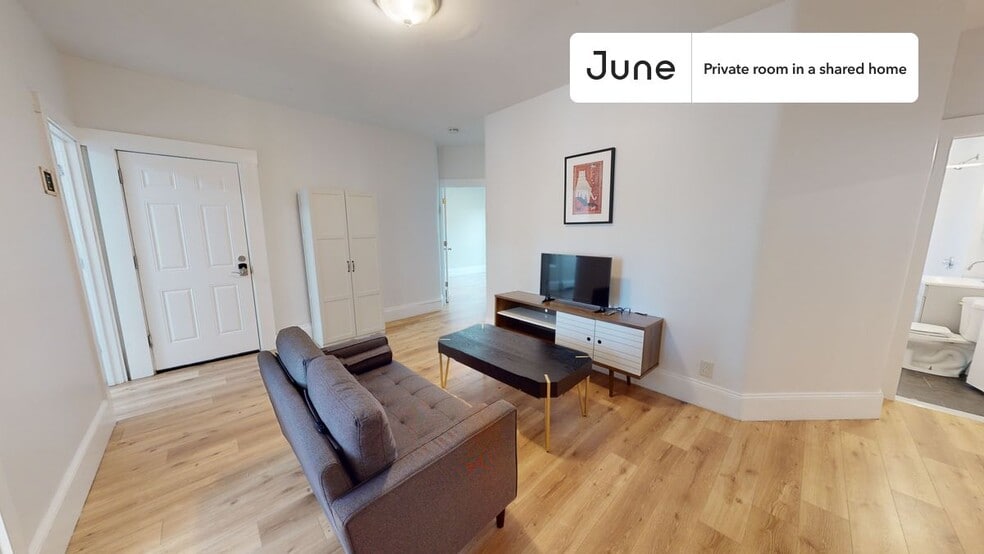 Building Photo - Room in Shared 5 bed/2 bath home in Brighton