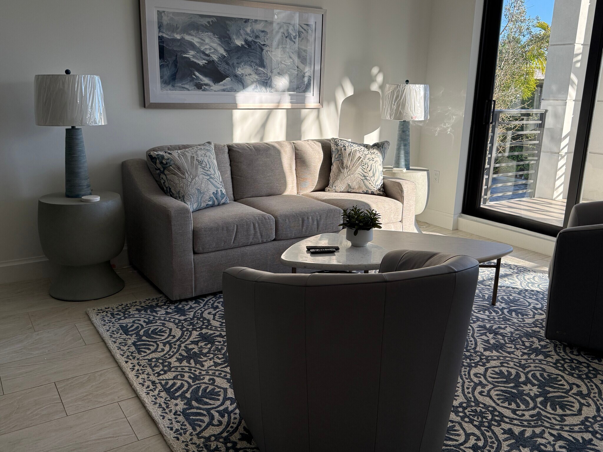 Great room - 1111 Central Ave