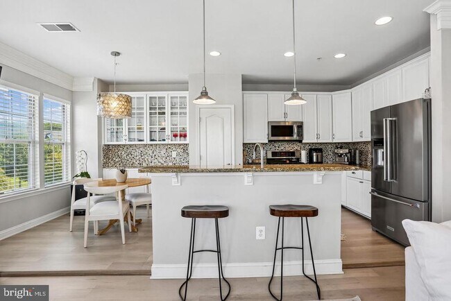 Building Photo - 402 Orchard Ridge Dr