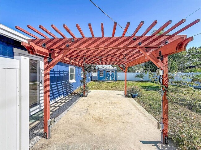 Building Photo - 7401 16th St N