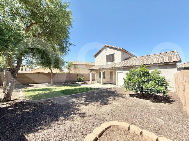 Building Photo - 4138 E Thunderheart Trail