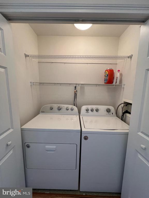 Building Photo - 500 Admirals Way