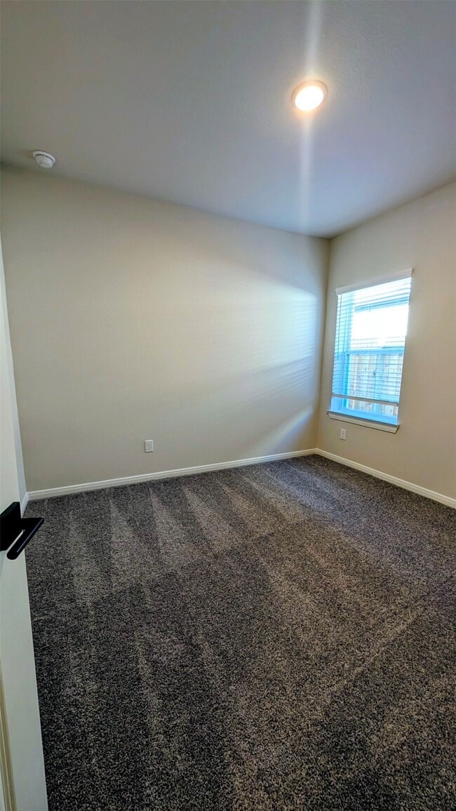 Building Photo - 31814 Blossom Ln