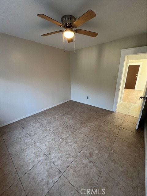 Building Photo - 1355 W 49th St