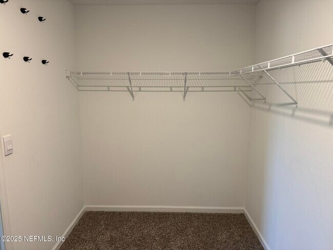 Building Photo - 5716 Bluetick Ct