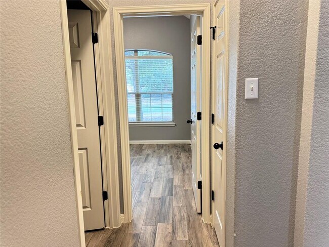 Building Photo - 2483 Santa Barbara Loop