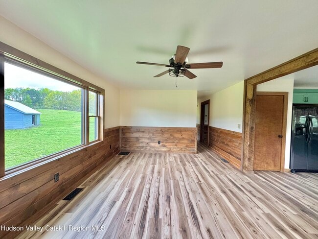 Building Photo - 568 Old Plank Rd