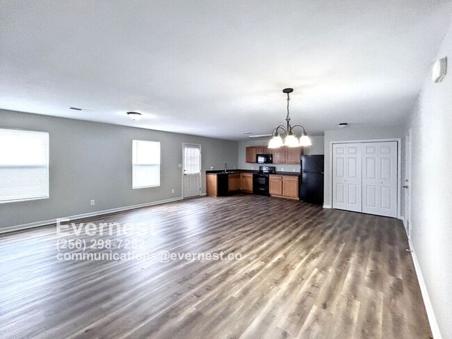Building Photo - 139 Wethersfield Dr