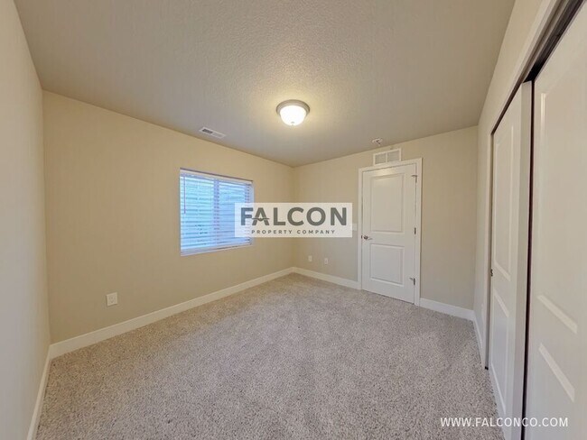 Building Photo - 6773 Nystrom Ter