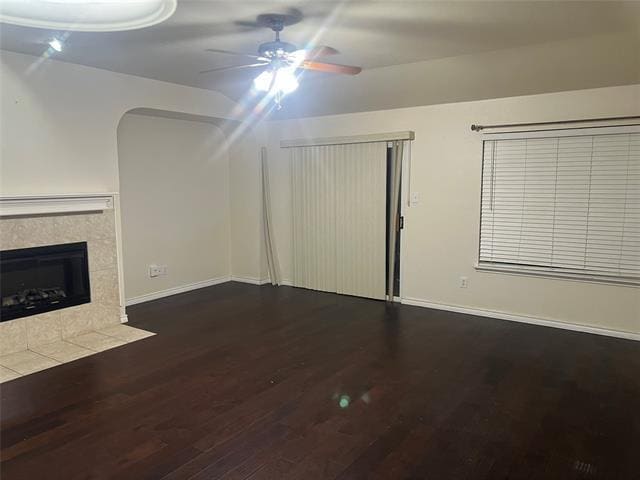 Building Photo - 6949 Sylvan Meadows Dr