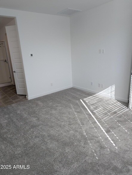 Building Photo - 3113 S 156th Ave