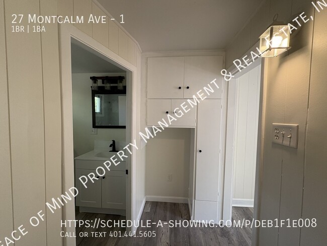 Building Photo - 27 Montcalm St