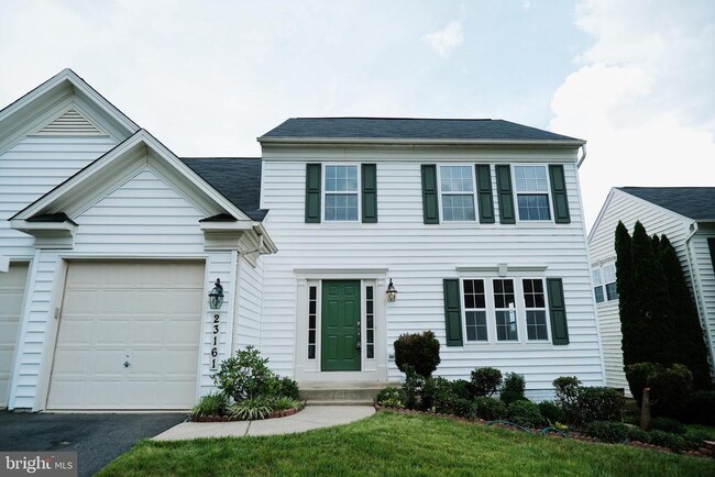 Building Photo - 23161 Timber Creek Ln