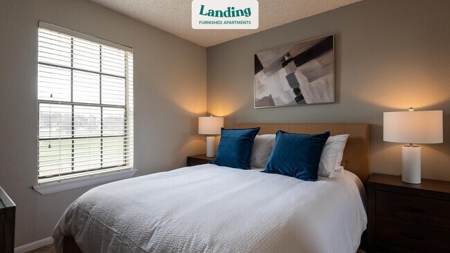 Building Photo - 14300 Tandem Blvd