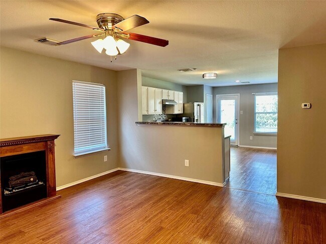 Building Photo - 29631 Evergreen Hills Dr