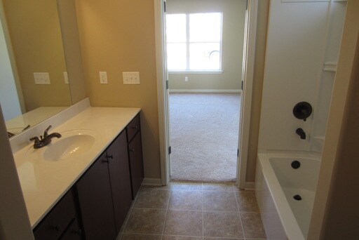 Building Photo - MOVE IN SPECIAL! Cordova 4 Bedroom 2,5 Bat...