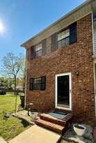 Building Photo - 1903 Malone Rd