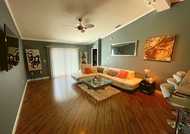 Building Photo - 5339 Peach Blossom Blvd