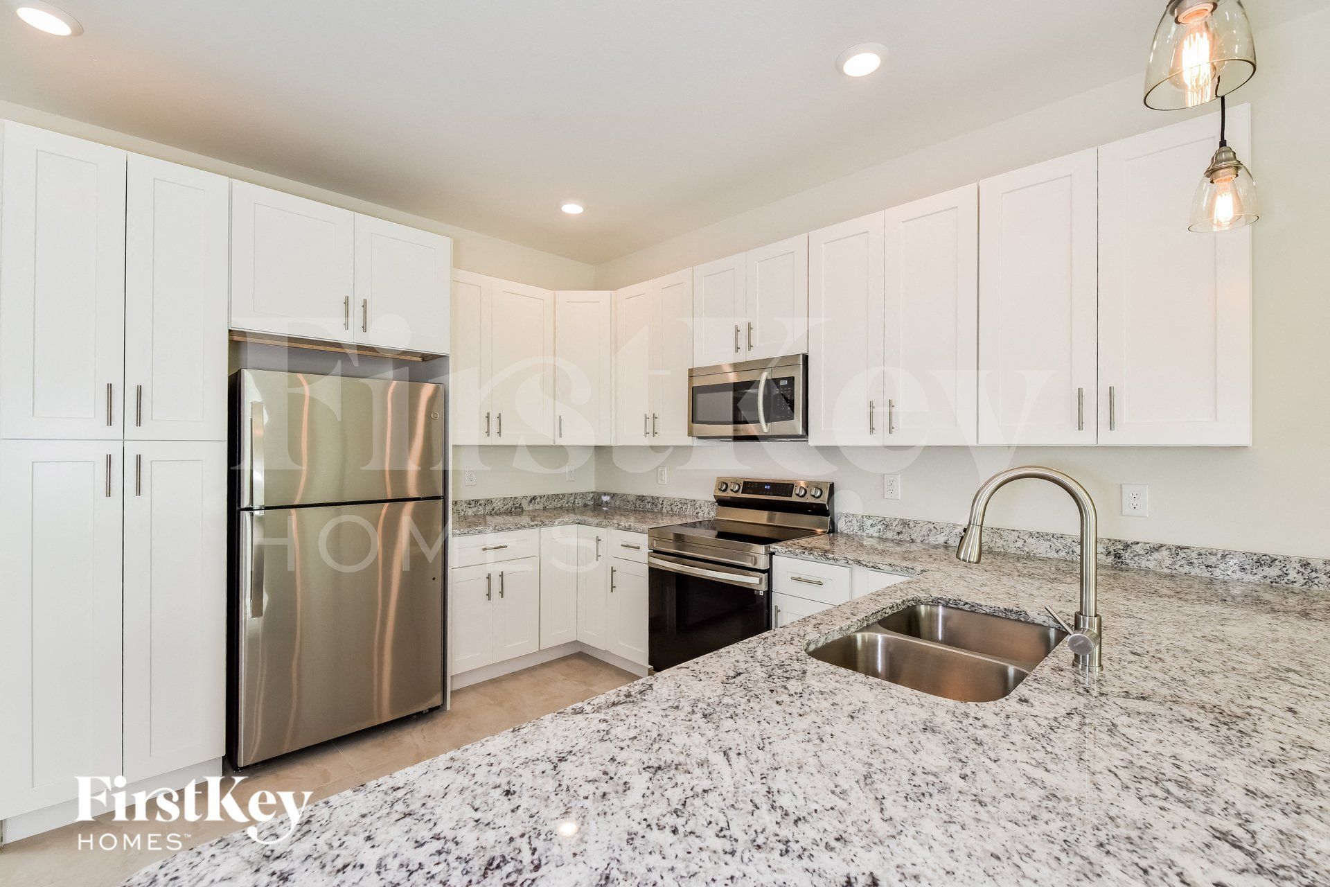 Building Photo - 1424 NE 1st Ave