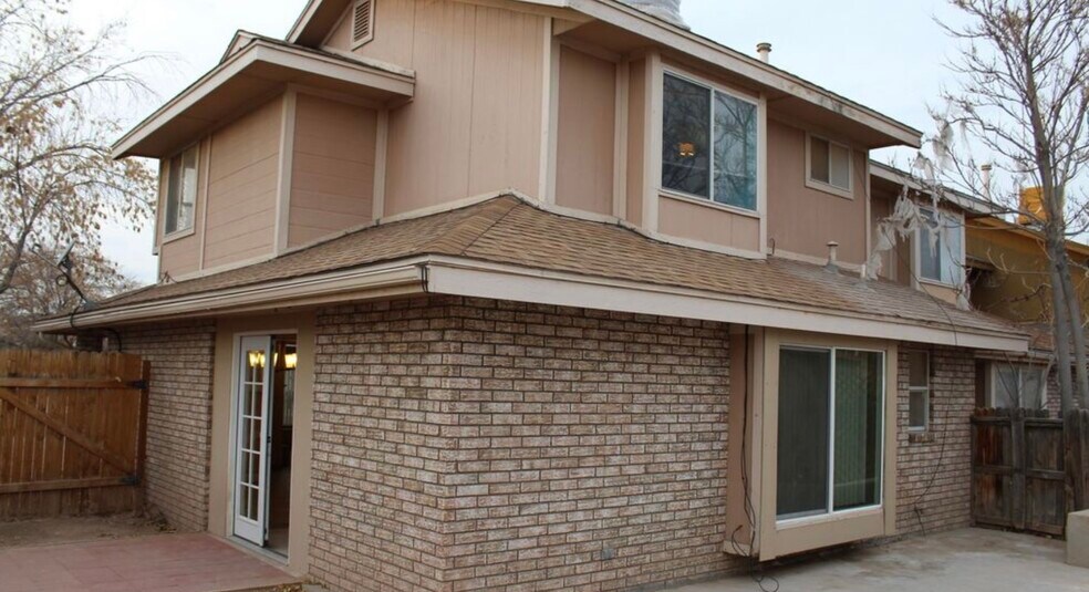 Back view of the property - 5462 Gold Rush Dr NW