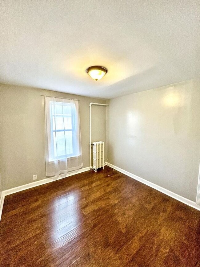 Building Photo - Charming 3-Bedroom Home – Spacious & Conve...