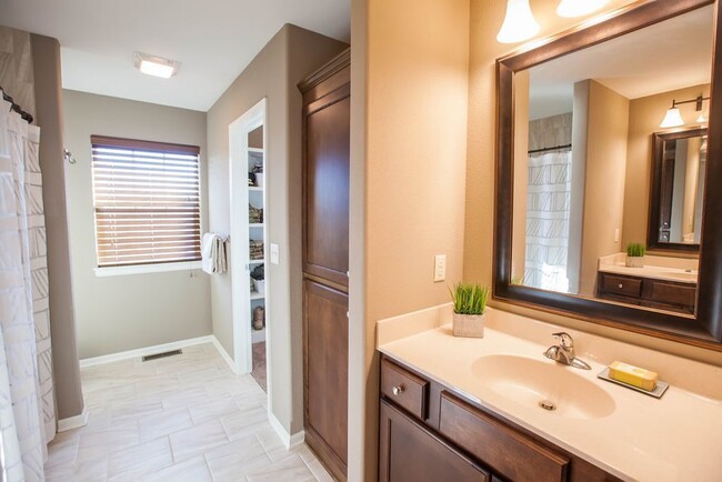 Building Photo - WEST SIDE OF MANHATTAN, GRANITE COUNTERTOP...