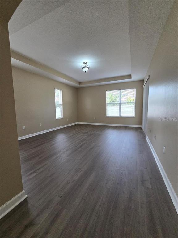 Building Photo - 13613 Larsen Ln