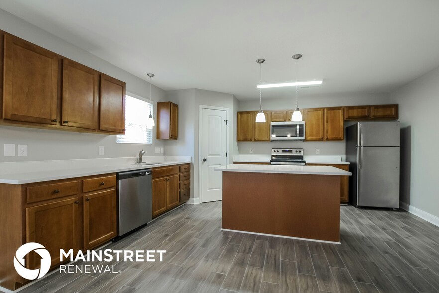 Building Photo - 5825 Parkstone Drive