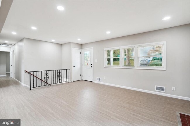 Building Photo - 2226 Westwood Pl