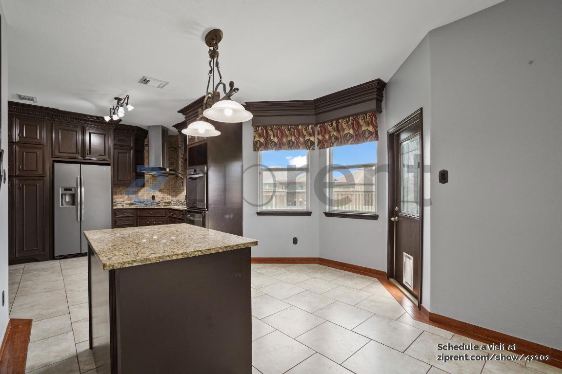 Building Photo - 3921 Accrington Ct