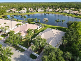 Building Photo - 9193 SE Retreat Dr