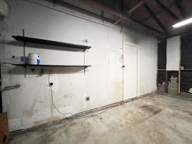 Building Photo - 4 Bedroom, 2 Bath Single Story Corner Lot Home in Rancho Cordova