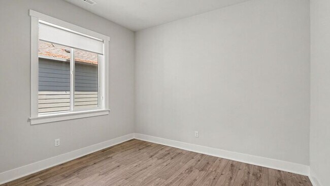 Building Photo - 7226 NE 129th St